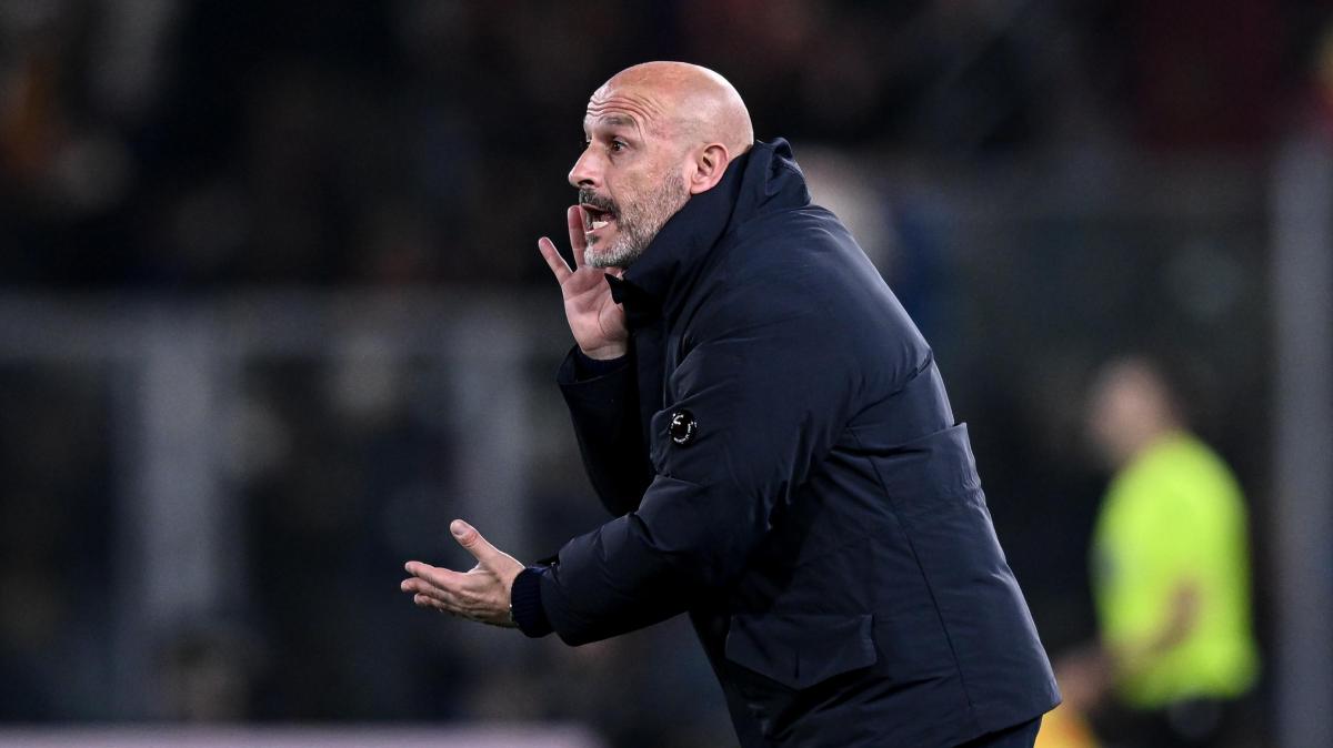 Bologna, Italiano: "Non so se essere rammaricato per il risultato. Ndicka? L'arbitro è stato troppo permissivo"