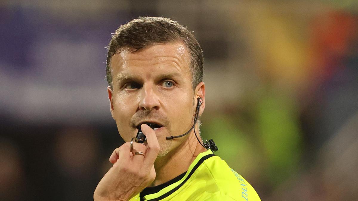 Pisa-Cagliari, La Penna fischia rigore dopo 6 minuti