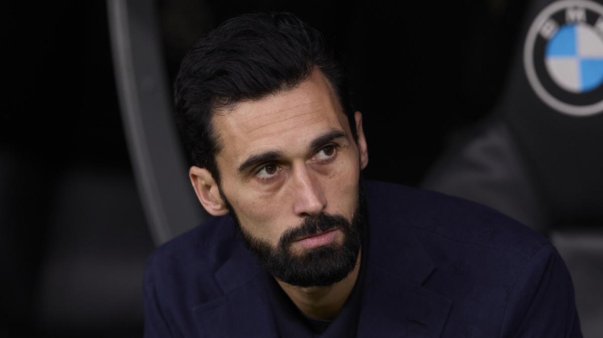Real Madrid, Arbeloa organizza una riunione d'emergenza: la situazione